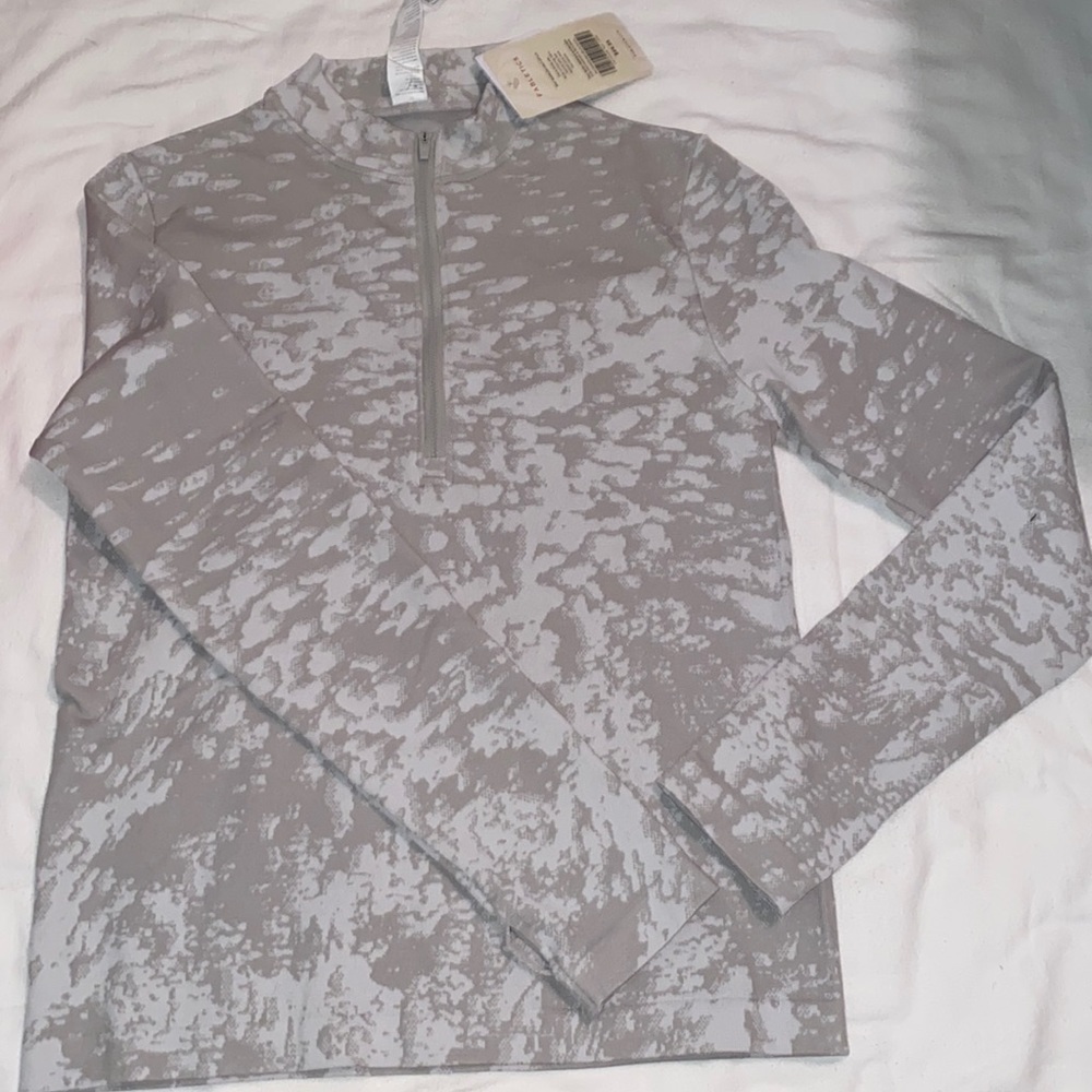 Women’s Fabletics long sleeve quarter zip